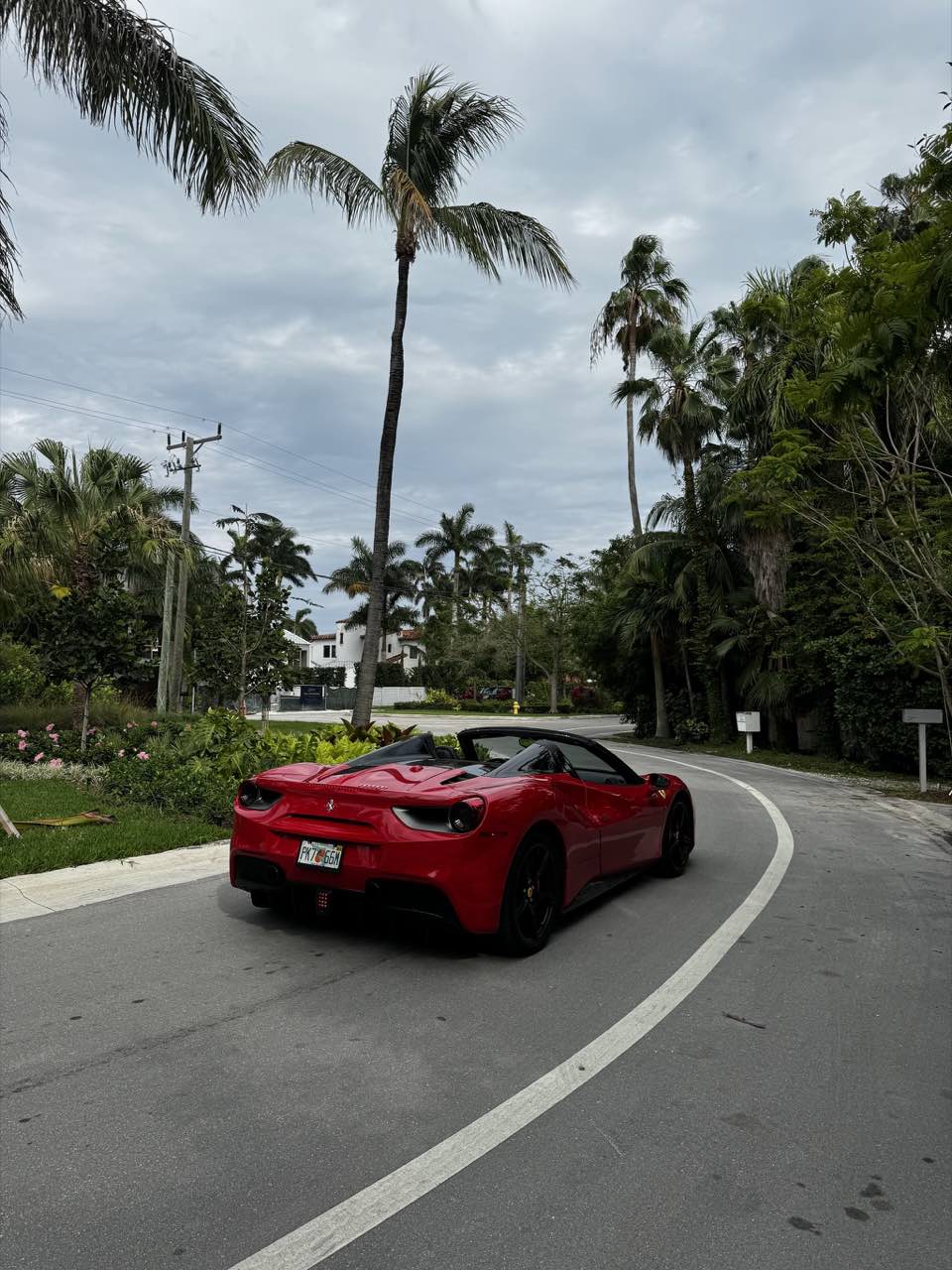 Ferrari 488 Spider side profile, TRUE X shoot
