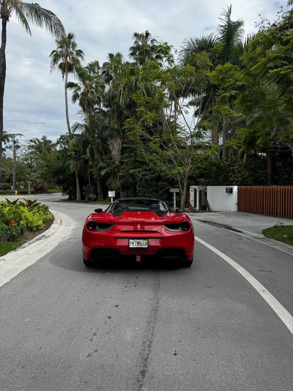 Ferrari 488 Spider low angle, TRUE X shoot